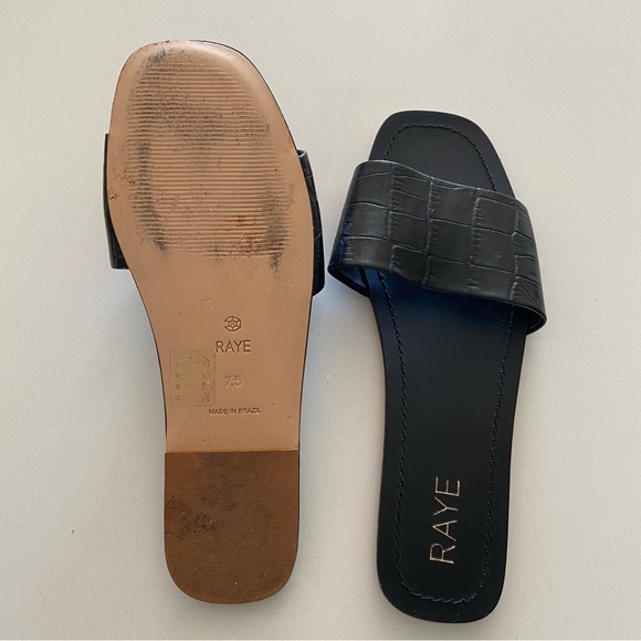 Raye Houston Croc Sandal - Picture 4 of 4